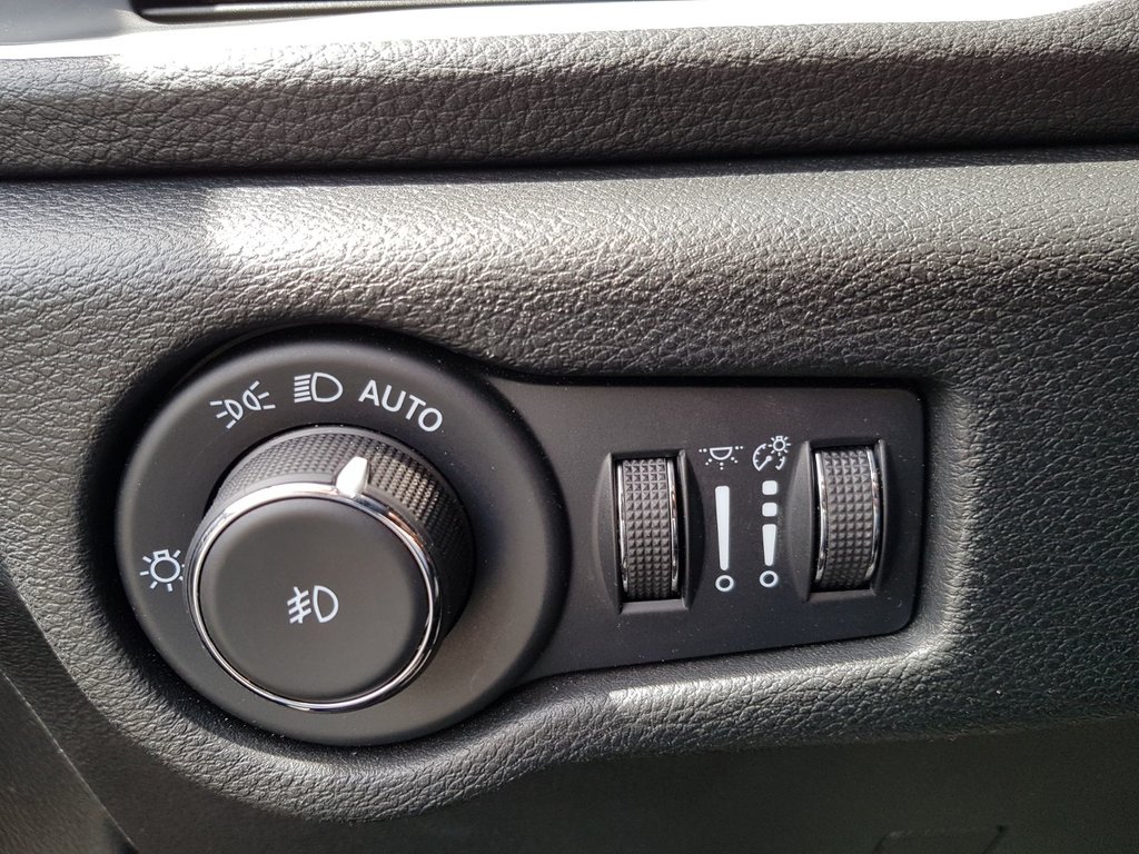 2022 Chrysler Pacifica Touring L | Leather | Cam | USB | Warr to 2028 in Saint John, New Brunswick - 14 - w1024h768px
