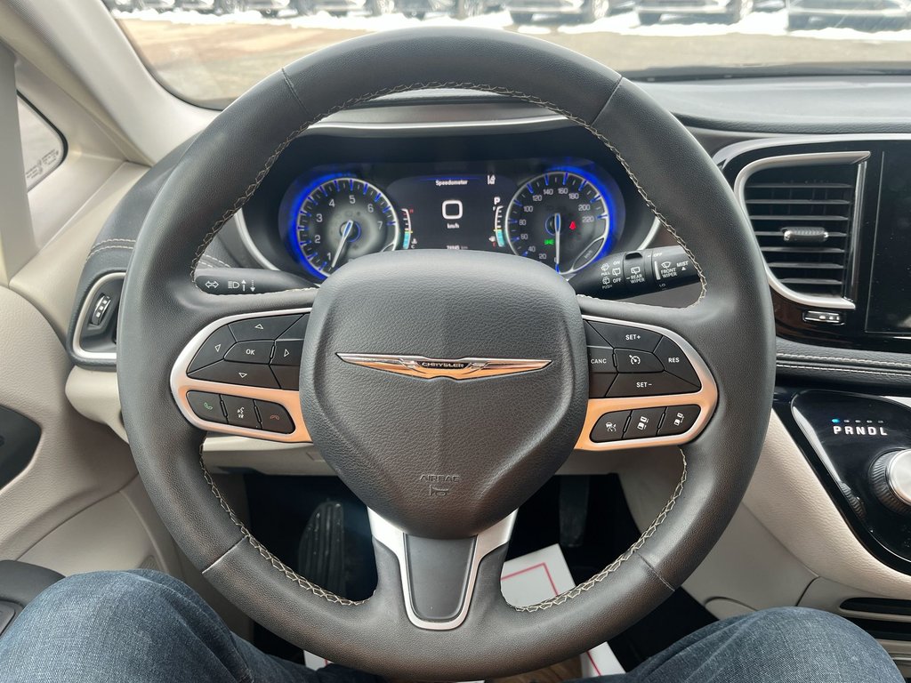 2024 Chrysler Pacifica Touring-L | Leather | Cam | USB | HtdSeats in Saint John, New Brunswick - 18 - w1024h768px