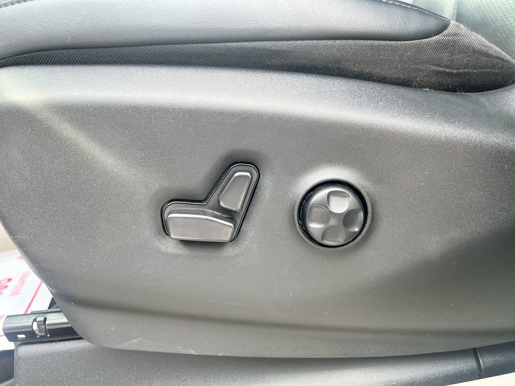 2024 Chrysler Pacifica Touring-L | Leather | Cam | USB | HtdSeats in Saint John, New Brunswick - 14 - w1024h768px