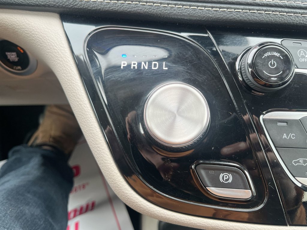2024 Chrysler Pacifica Touring-L | Leather | Cam | USB | HtdSeats in Saint John, New Brunswick - 29 - w1024h768px