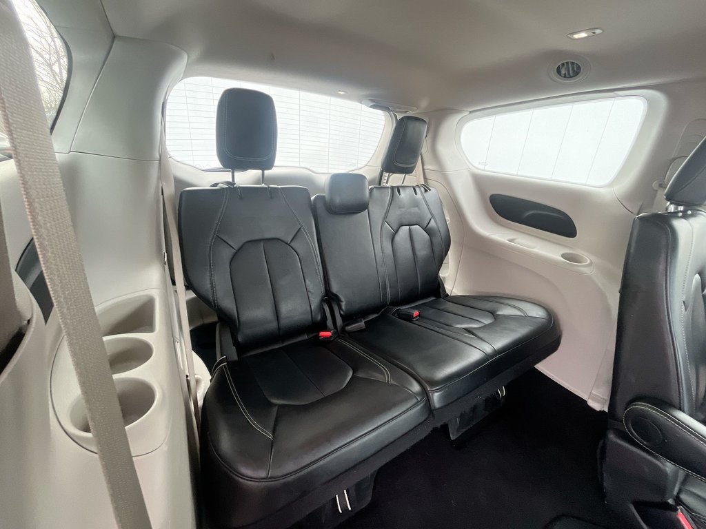 2024 Chrysler Pacifica Touring-L | Leather | Cam | USB | HtdSeats in Saint John, New Brunswick - 42 - w1024h768px