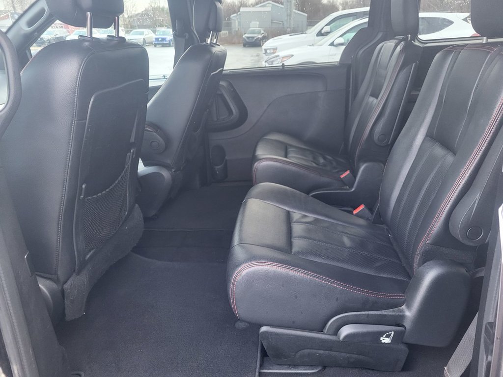 2018  Grand Caravan GT | Leather | Cam | USB | HtdWheel | PwrHatch in Saint John, New Brunswick - 50 - w1024h768px