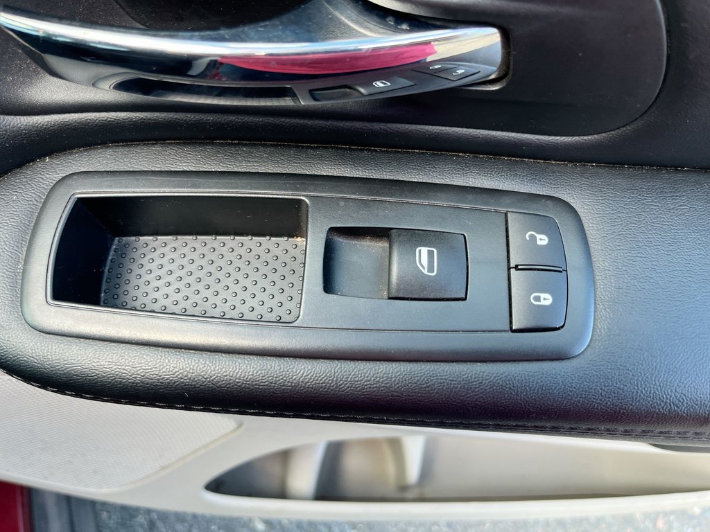 2019 Dodge Grand Caravan Canada Value Package | Cam | Cruise | USB in Saint John, New Brunswick - 43 - w1024h768px