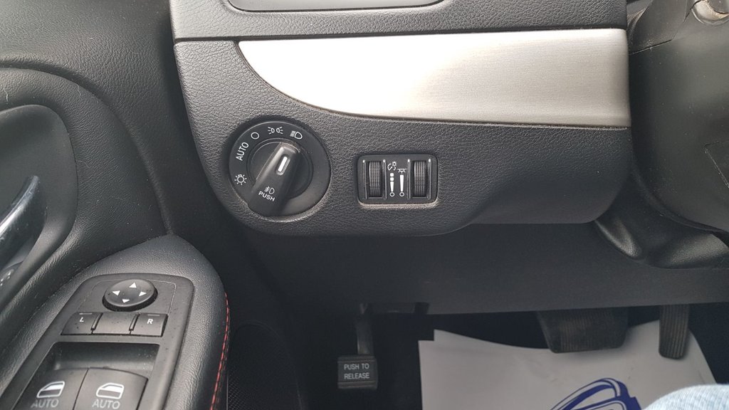 2020 Dodge Grand Caravan in Antigonish, Nova Scotia - 27 - w1024h768px