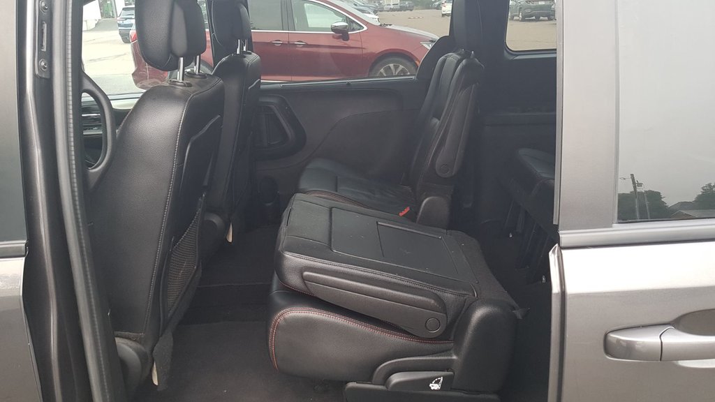 2020 Dodge Grand Caravan in Antigonish, Nova Scotia - 43 - w1024h768px
