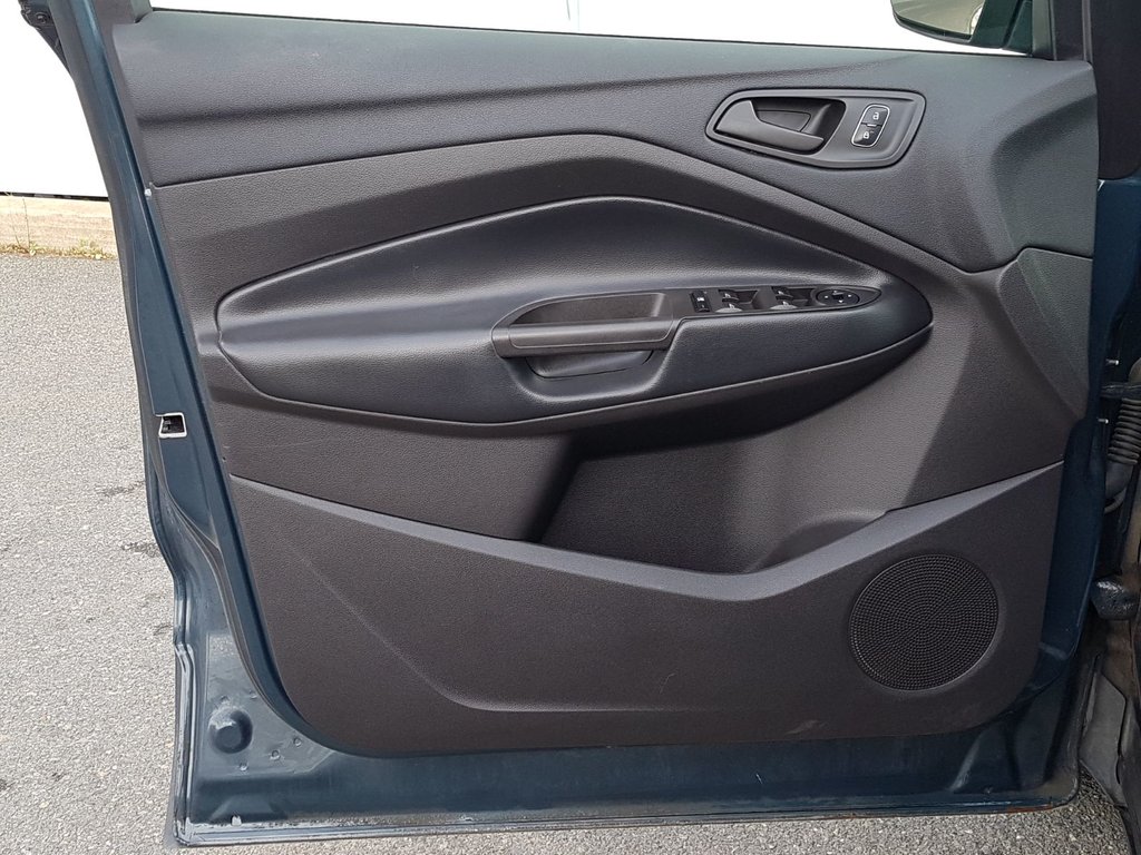 2019 Ford Escape S | Cam | USB | Bluetooth | Keyless in Saint John, New Brunswick - 21 - w1024h768px
