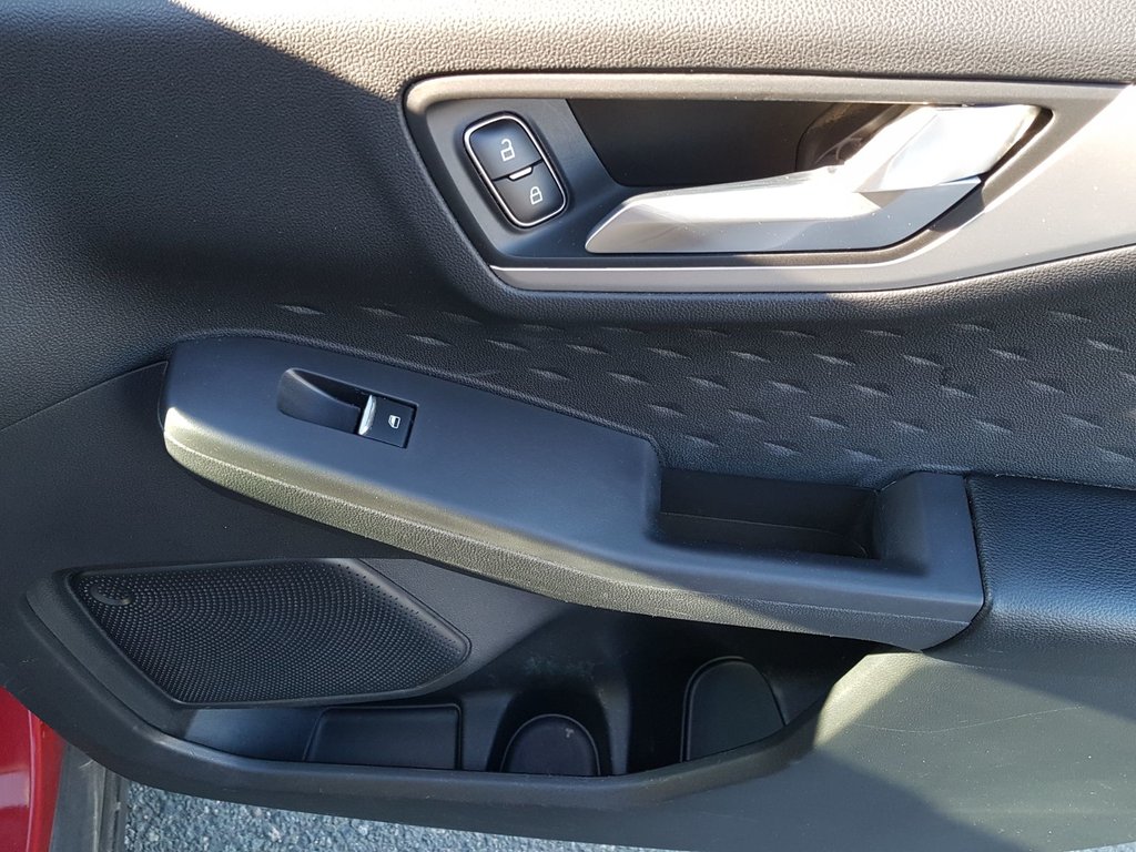 2020 Ford Escape SEL | Leather | Cam | USB | HtdWheel | Bluetooth in Saint John, New Brunswick - 54 - w1024h768px