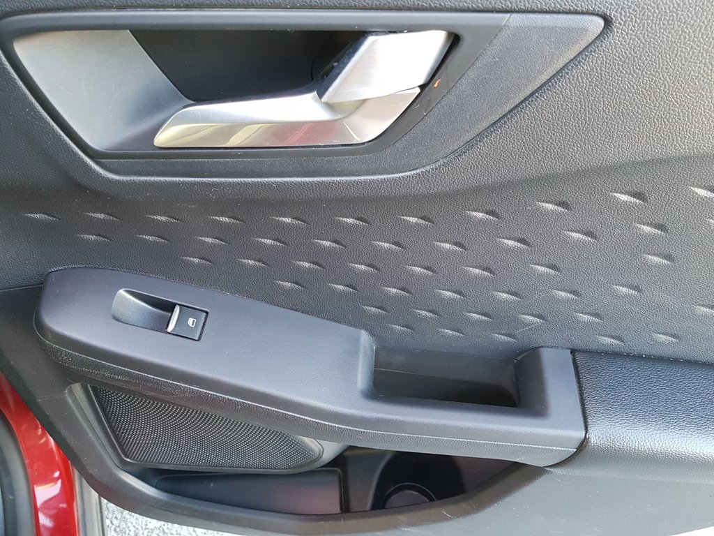 2020 Ford Escape SEL | Leather | Cam | USB | HtdWheel | Bluetooth in Saint John, New Brunswick - 49 - w1024h768px