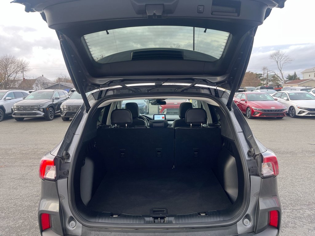 2021 Ford Escape in Antigonish, Nova Scotia - 35 - w1024h768px