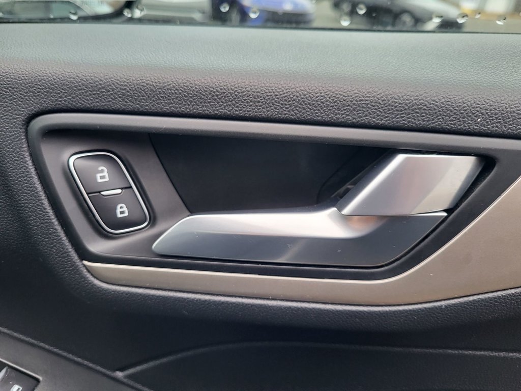 2022 Ford Escape in Antigonish, Nova Scotia - 36 - w1024h768px