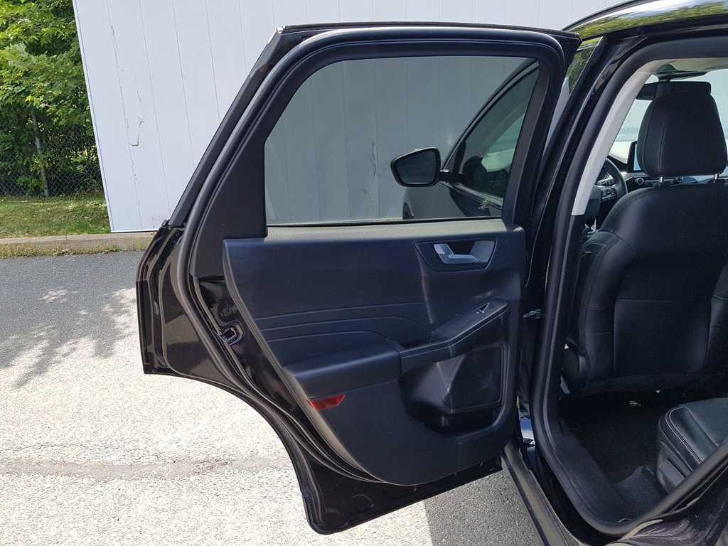 2022 Ford Escape Titanium | Leather | Nav | Cam | USB | HtdWheel in Saint John, New Brunswick - 35 - w1024h768px