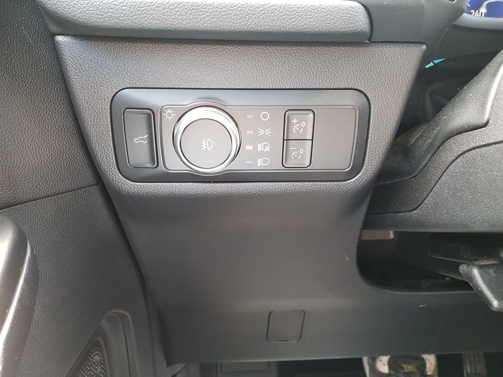 2022 Ford Escape Titanium | Leather | Nav | Cam | USB | HtdWheel in Saint John, New Brunswick - 22 - w1024h768px