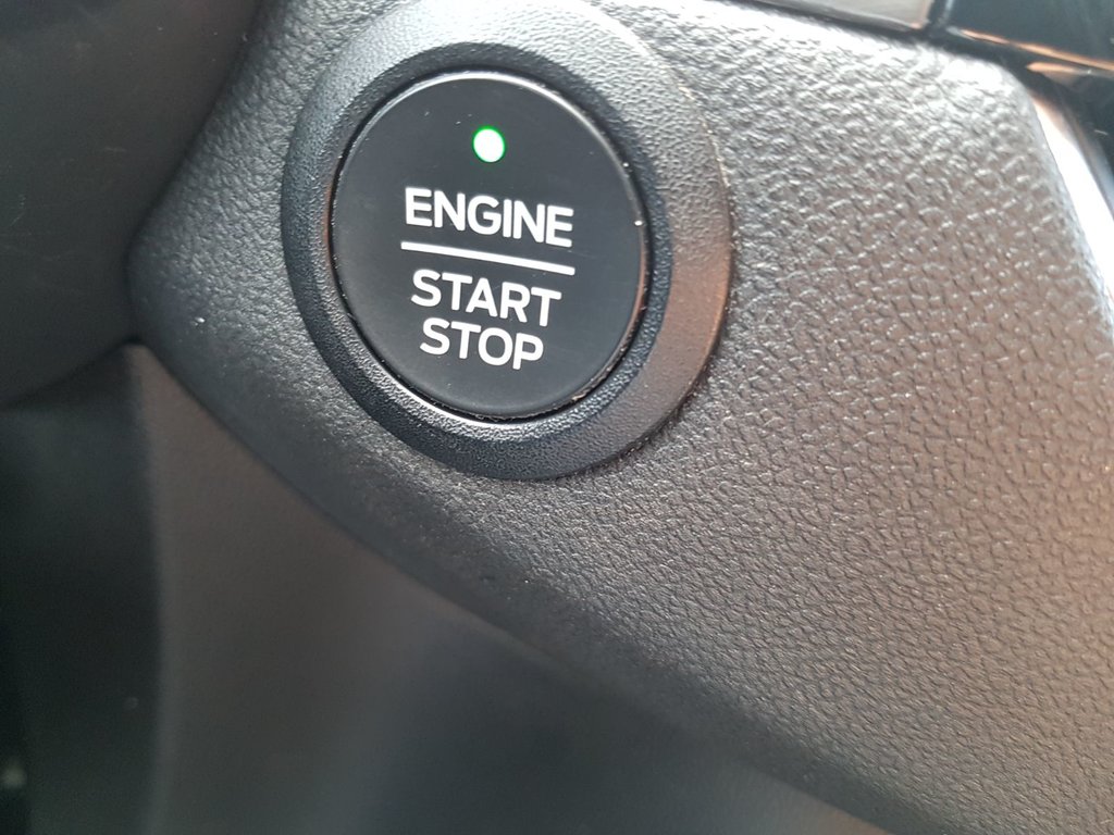2022 Ford Escape Titanium | Leather | Nav | Cam | USB | HtdWheel in Saint John, New Brunswick - 26 - w1024h768px
