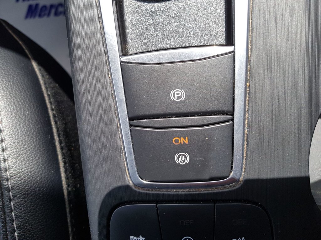 2022 Ford Escape Titanium | Leather | Nav | Cam | USB | HtdWheel in Saint John, New Brunswick - 57 - w1024h768px