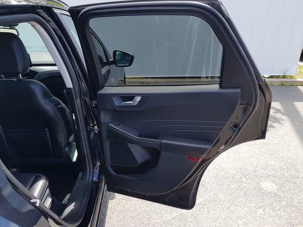 2022 Ford Escape Titanium | Leather | Nav | Cam | USB | HtdWheel in Saint John, New Brunswick - 40 - w1024h768px
