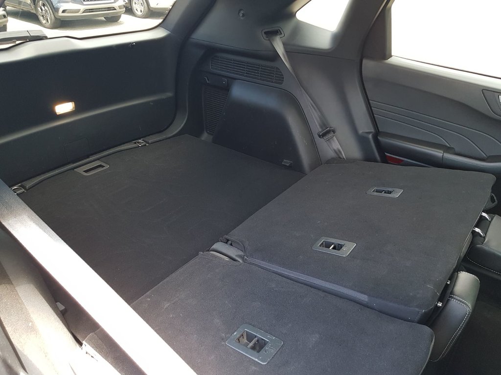 2022 Ford Escape Titanium | Leather | Nav | Cam | USB | HtdWheel in Saint John, New Brunswick - 45 - w1024h768px