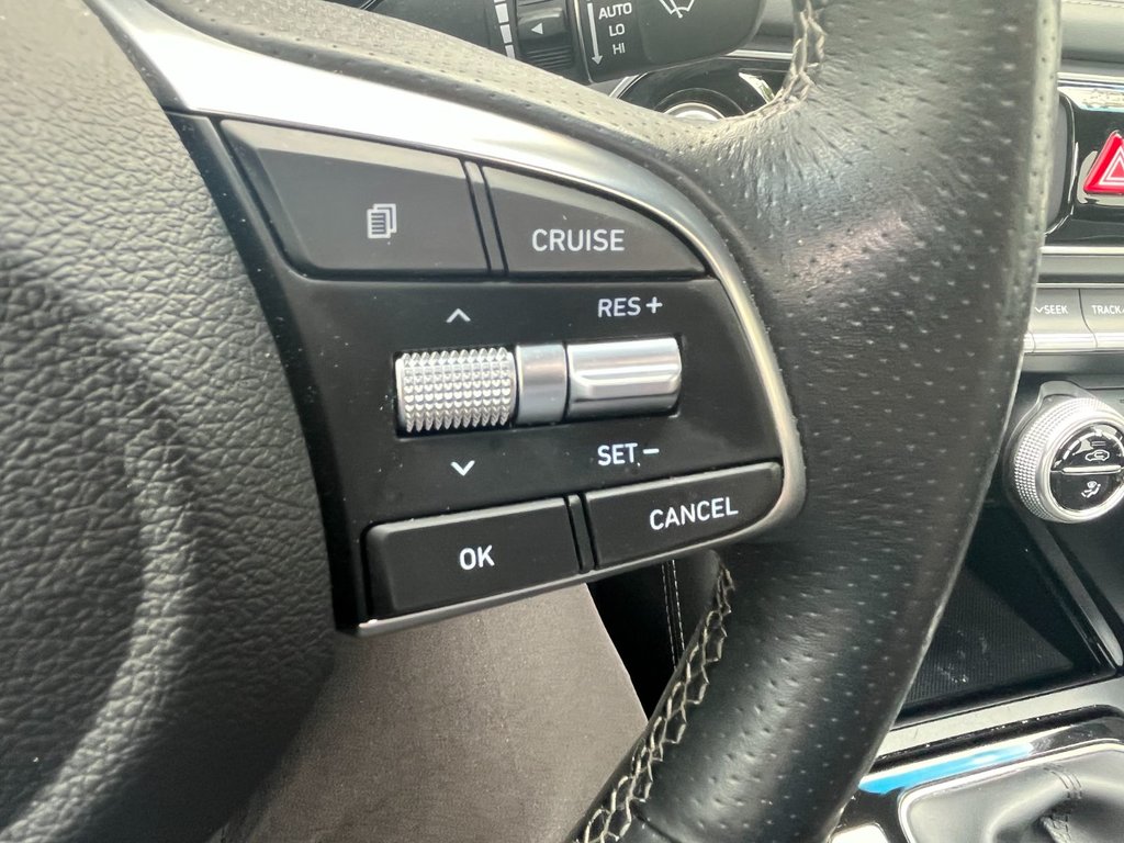2019 GENESIS G70 2.0T Sport | Leather | Roof | Nav | Cam | USB in Saint John, New Brunswick - 28 - w1024h768px