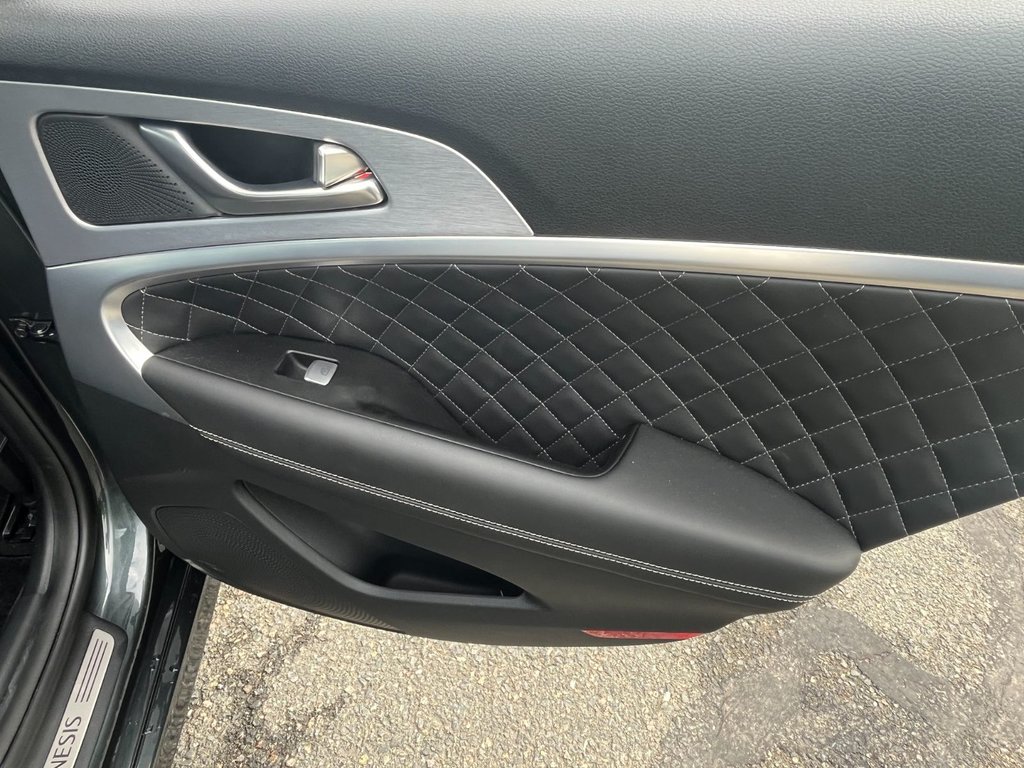 2019 GENESIS G70 2.0T Sport | Leather | Roof | Nav | Cam | USB in Saint John, New Brunswick - 43 - w1024h768px