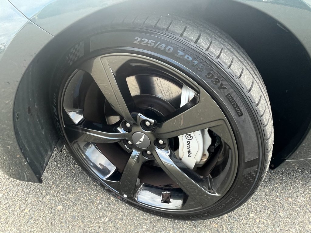 2019 GENESIS G70 2.0T Sport | Leather | Roof | Nav | Cam | USB in Saint John, New Brunswick - 11 - w1024h768px