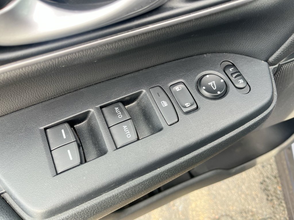 2020 Honda CR-V Touring | Leather | Roof HtdWheel in Saint John, New Brunswick - 15 - w1024h768px