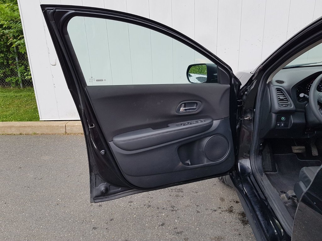Honda HR-V LX | CAm | USB | Htd. Seats | BlueTooth 2017 à Saint John, Nouveau-Brunswick - 12 - w1024h768px