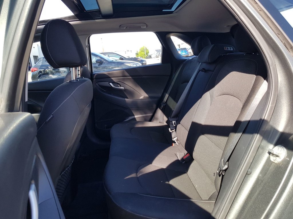 2020 Hyundai Elantra GT Luxury | Roof | cam | USB | Htd. Wheel | Bluetooth in Saint John, New Brunswick - 33 - w1024h768px
