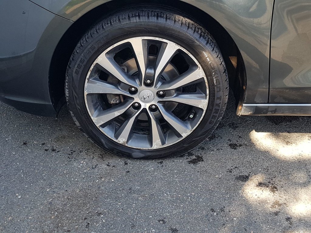 2020 Hyundai Elantra GT Luxury | Roof | cam | USB | Htd. Wheel | Bluetooth in Saint John, New Brunswick - 13 - w1024h768px