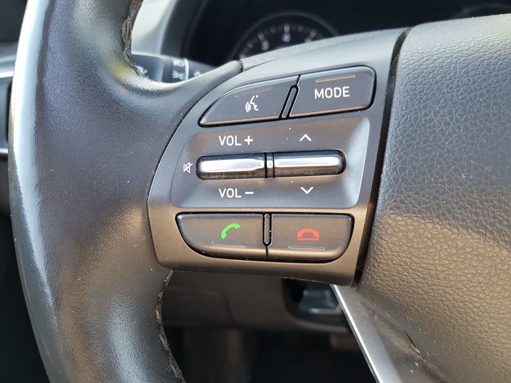 2020 Hyundai Elantra GT Luxury | Roof | cam | USB | Htd. Wheel | Bluetooth in Saint John, New Brunswick - 20 - w1024h768px