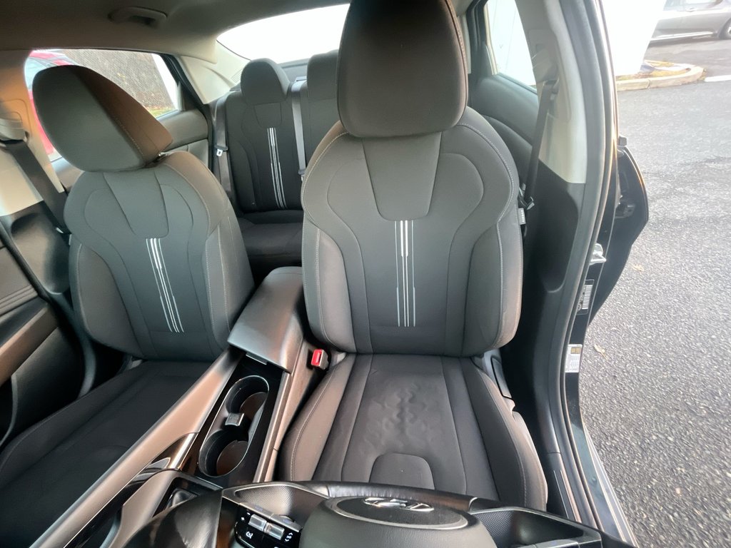 2022 Hyundai Elantra Hybrid in Antigonish, Nova Scotia - 13 - w1024h768px