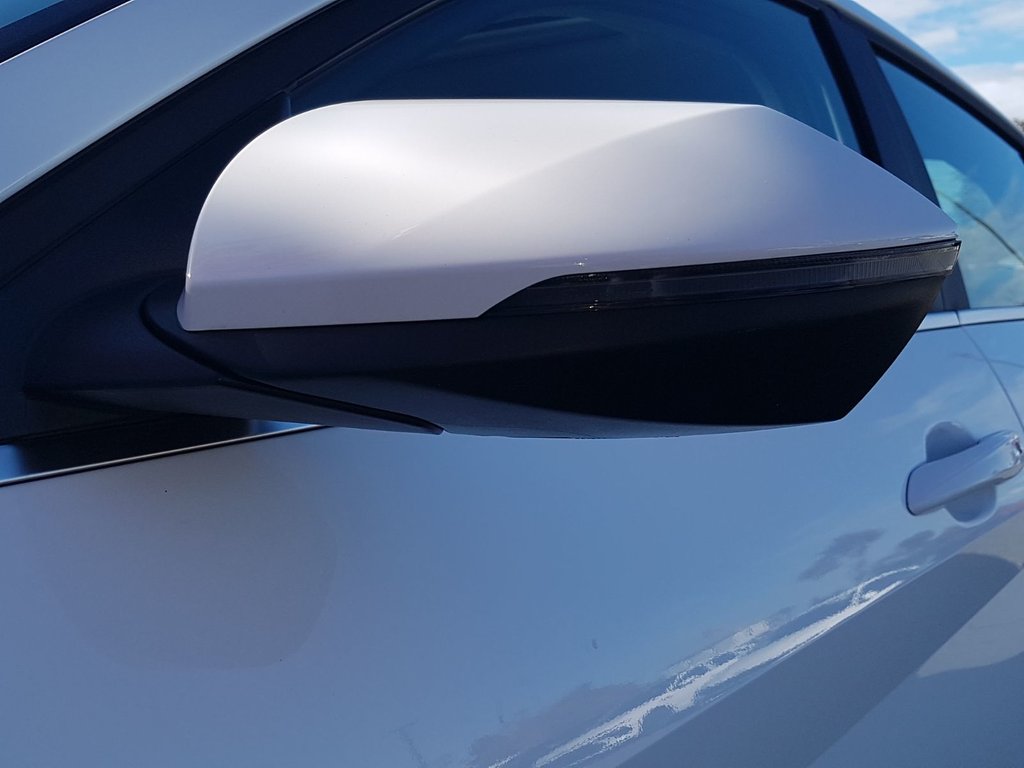 2023 Hyundai ELANTRA HYBRID in Antigonish, Nova Scotia - 14 - w1024h768px