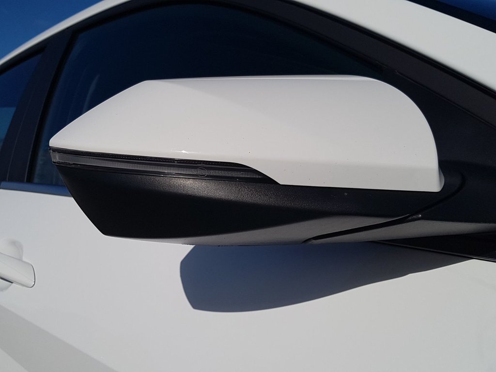 2023 Hyundai ELANTRA HYBRID in Antigonish, Nova Scotia - 15 - w1024h768px