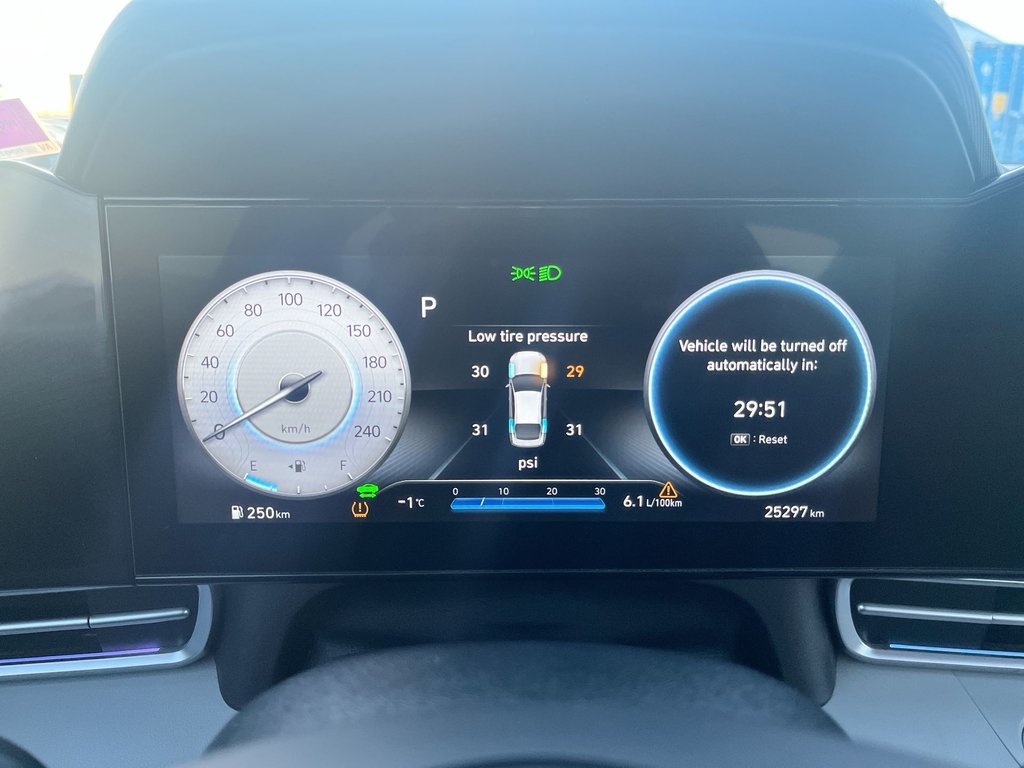 2023 Hyundai ELANTRA HYBRID Luxury | Leather | Roof | Cam | USB | HtdWheel in Saint John, New Brunswick - 23 - w1024h768px