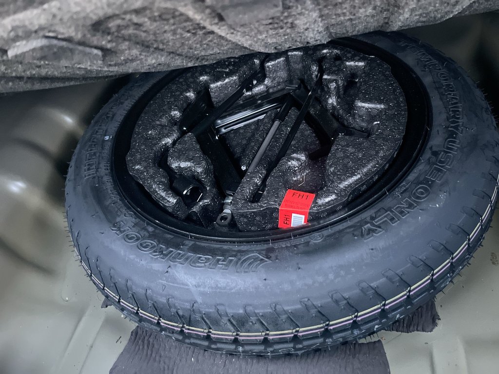 2023 Hyundai ELANTRA HYBRID Luxury | Leather | Roof | Cam | USB | HtdWheel in Saint John, New Brunswick - 35 - w1024h768px