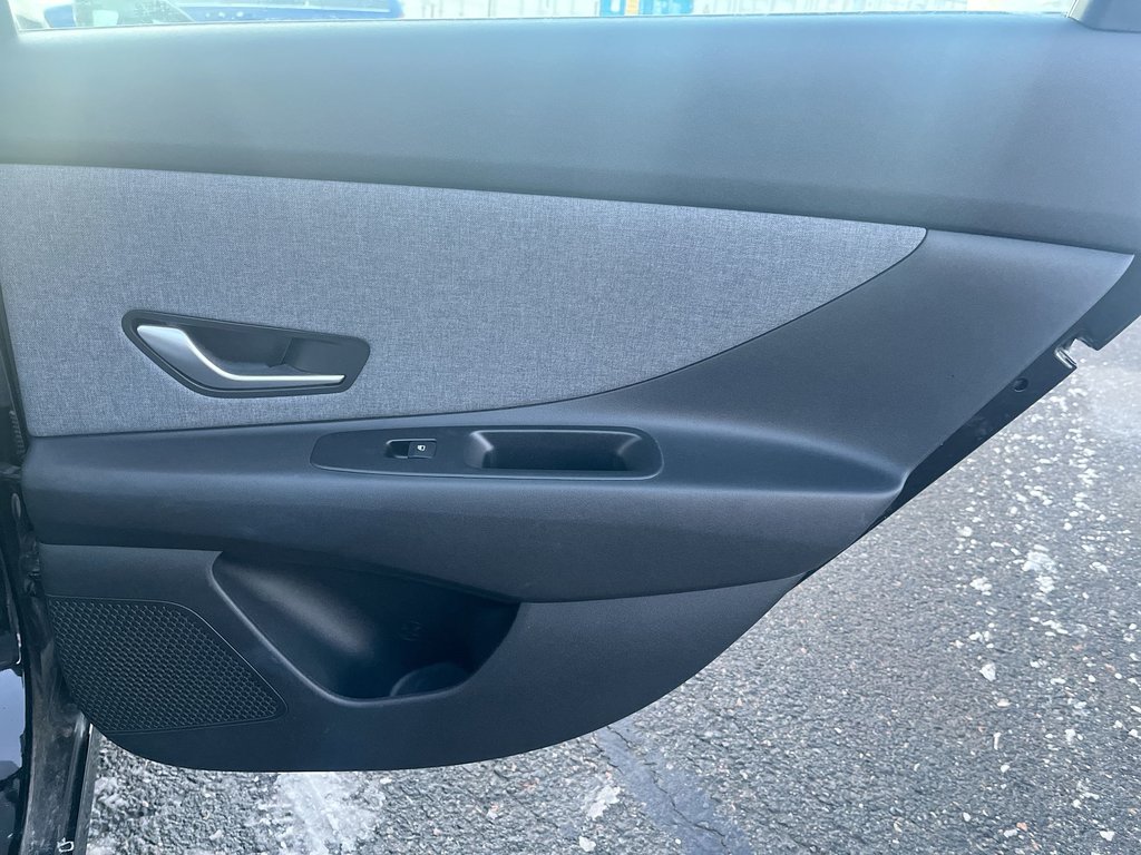 2023 Hyundai ELANTRA HYBRID Luxury | Leather | Roof | Cam | USB | HtdWheel in Saint John, New Brunswick - 38 - w1024h768px