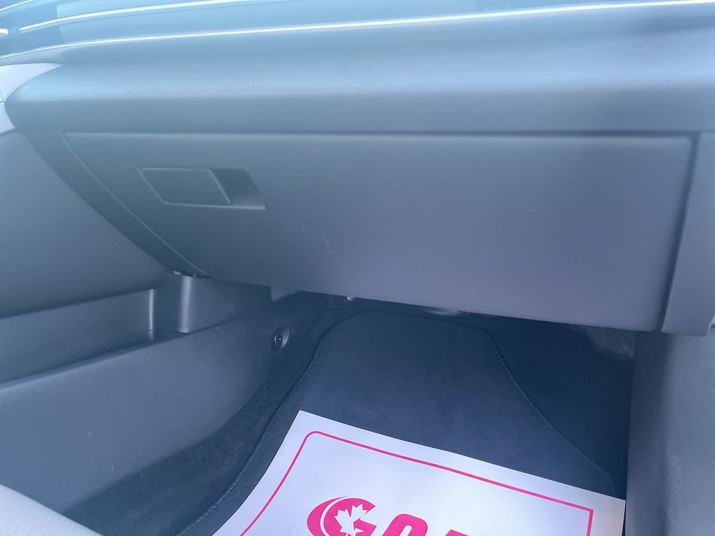 2023 Hyundai ELANTRA HYBRID Luxury | Leather | Roof | Cam | USB | HtdWheel in Saint John, New Brunswick - 41 - w1024h768px