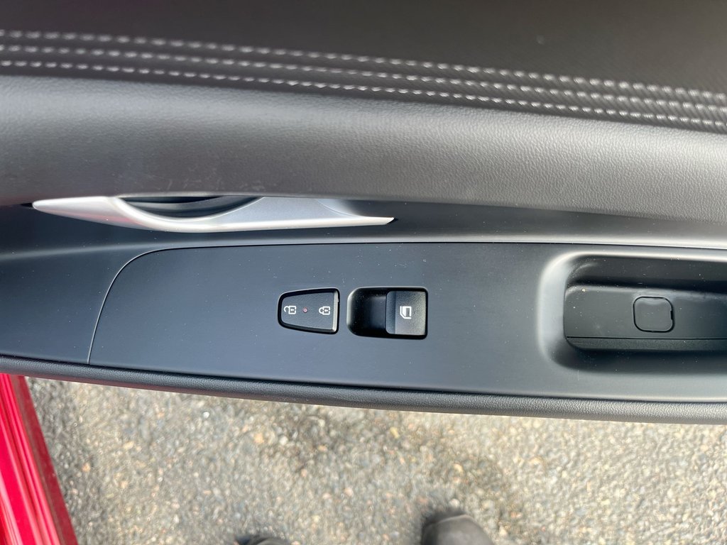 2024 Hyundai Elantra Hybrid Luxury | HEV | Leather | Roof | Warranty to 2032 in Saint John, New Brunswick - 45 - w1024h768px