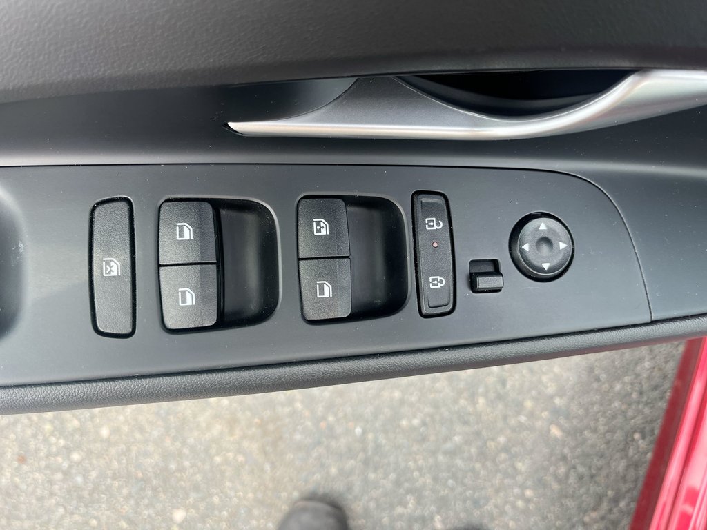 2024 Hyundai Elantra Hybrid Luxury | HEV | Leather | Roof | Warranty to 2032 in Saint John, New Brunswick - 15 - w1024h768px