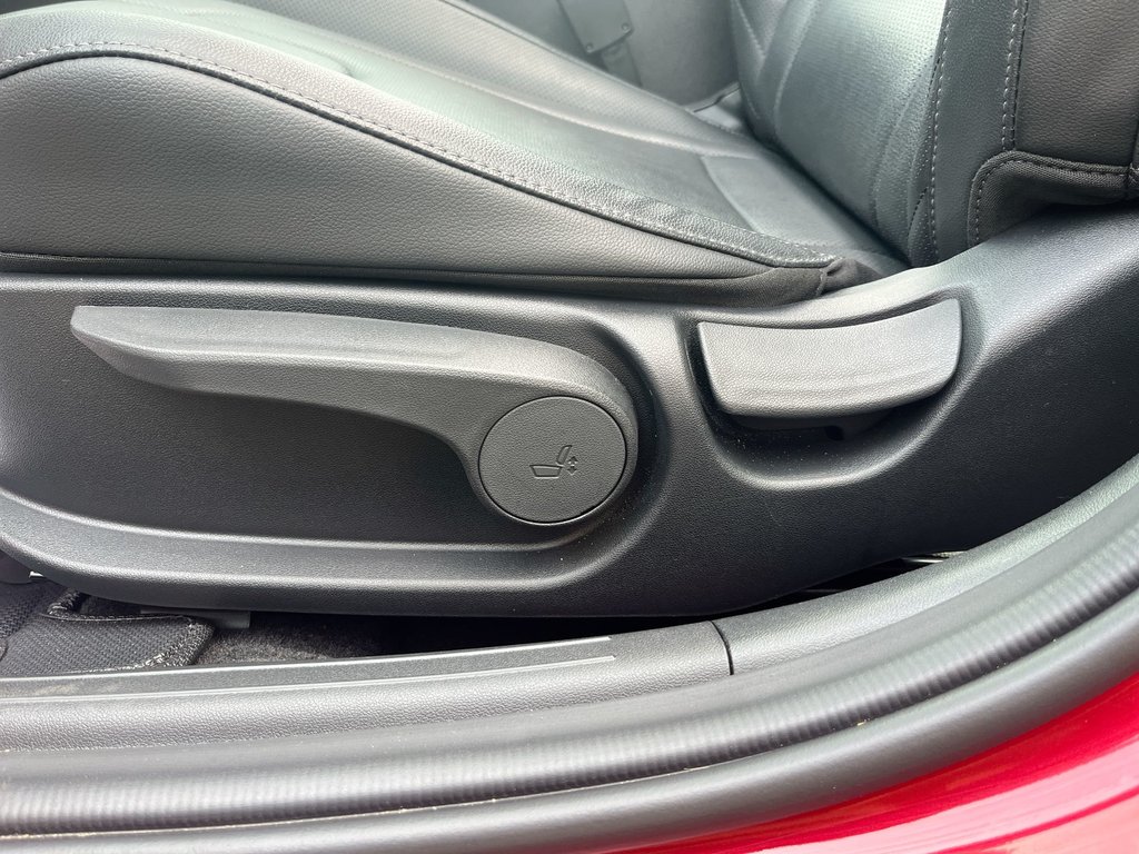 2024 Hyundai Elantra Hybrid Luxury | HEV | Leather | Roof | Warranty to 2032 in Saint John, New Brunswick - 14 - w1024h768px