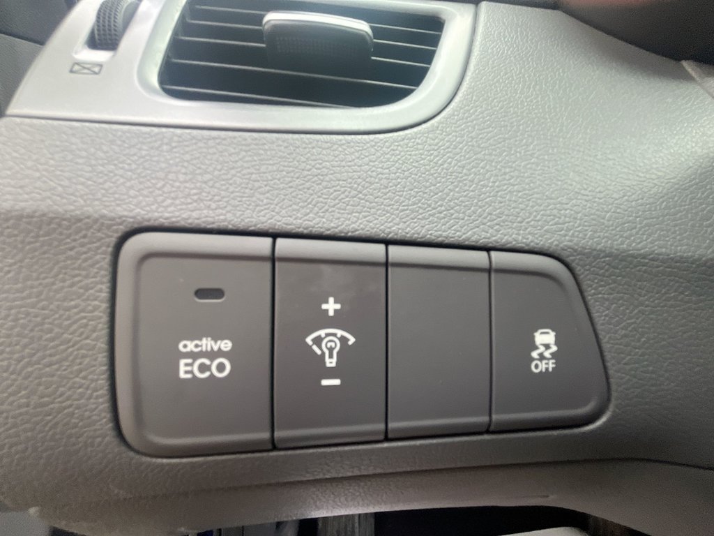 2014 Hyundai Elantra GL | PwrWindows | Air | Tilt in Saint John, New Brunswick - 22 - w1024h768px