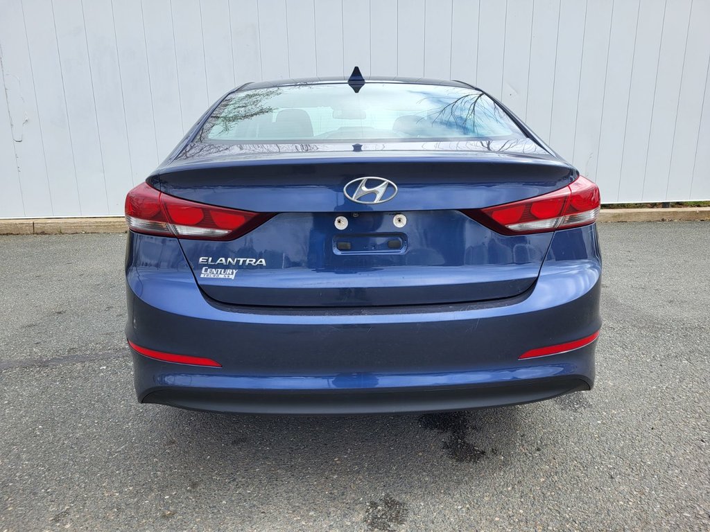2017 Hyundai Elantra in Antigonish, Nova Scotia - 4 - w1024h768px