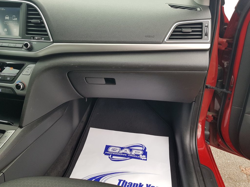 2017 Hyundai Elantra in Antigonish, Nova Scotia - 38 - w1024h768px