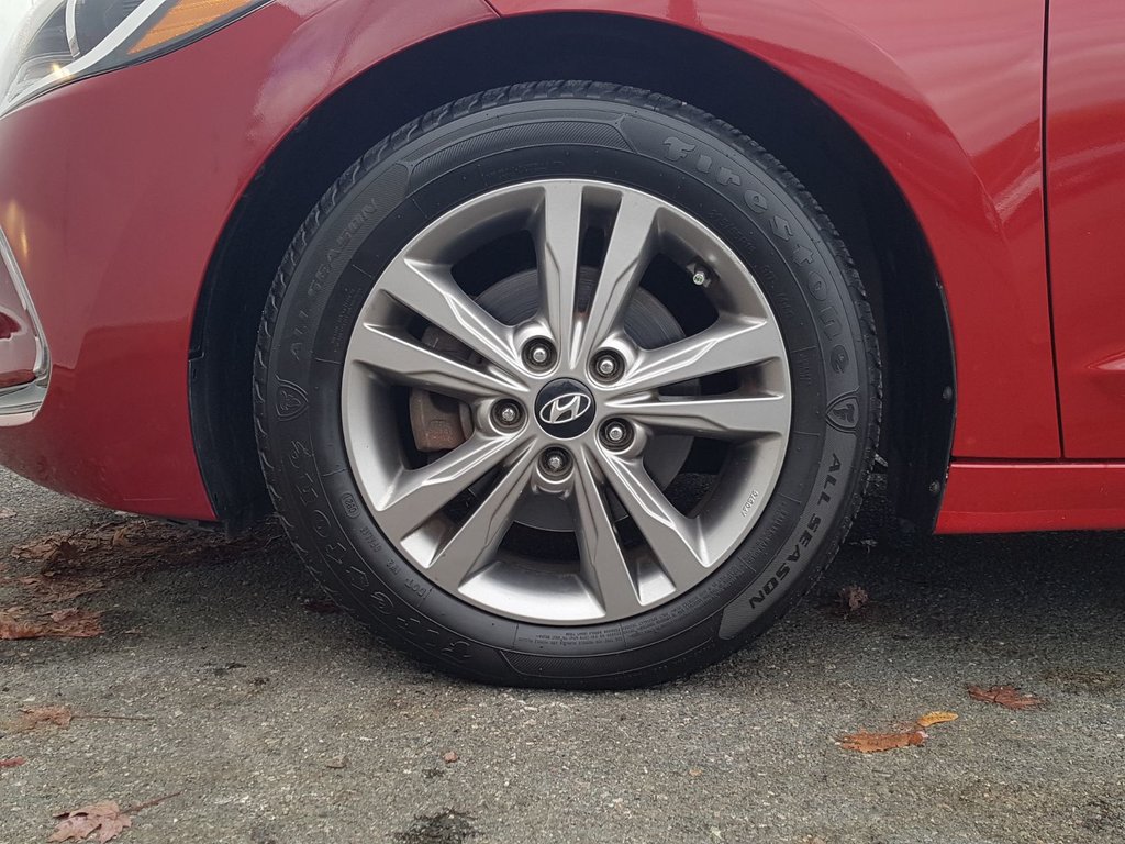 2017 Hyundai Elantra in Antigonish, Nova Scotia - 50 - w1024h768px