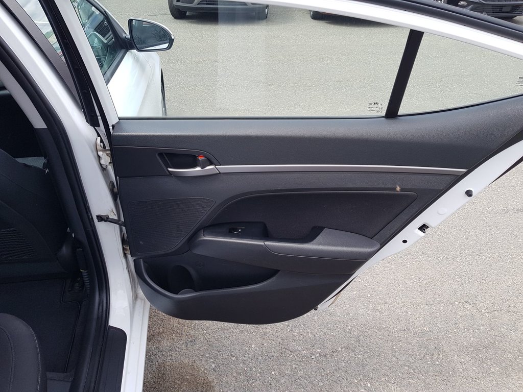 2018 Hyundai Elantra GL | Cam | USB | HtdSeat | Bluetooth | XM in Saint John, New Brunswick - 34 - w1024h768px