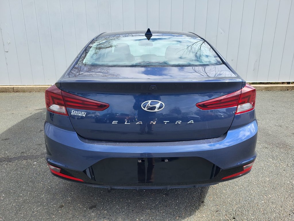 2019 Hyundai Elantra in Antigonish, Nova Scotia - 4 - w1024h768px