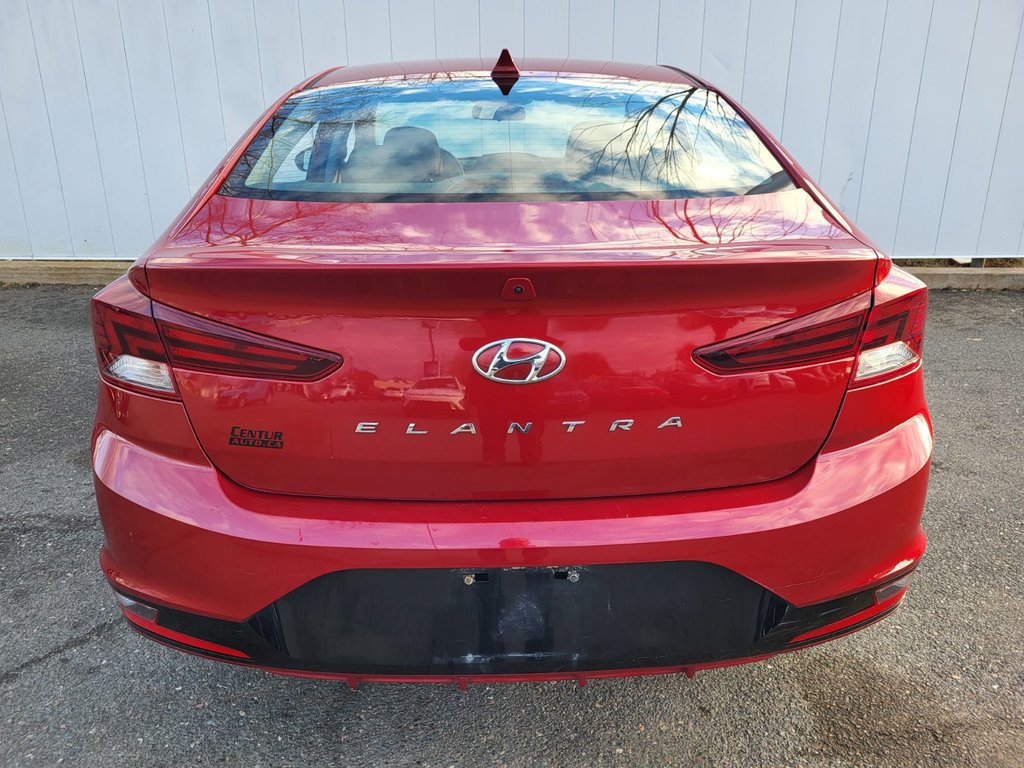 2020 Hyundai Elantra in Antigonish, Nova Scotia - 4 - w1024h768px