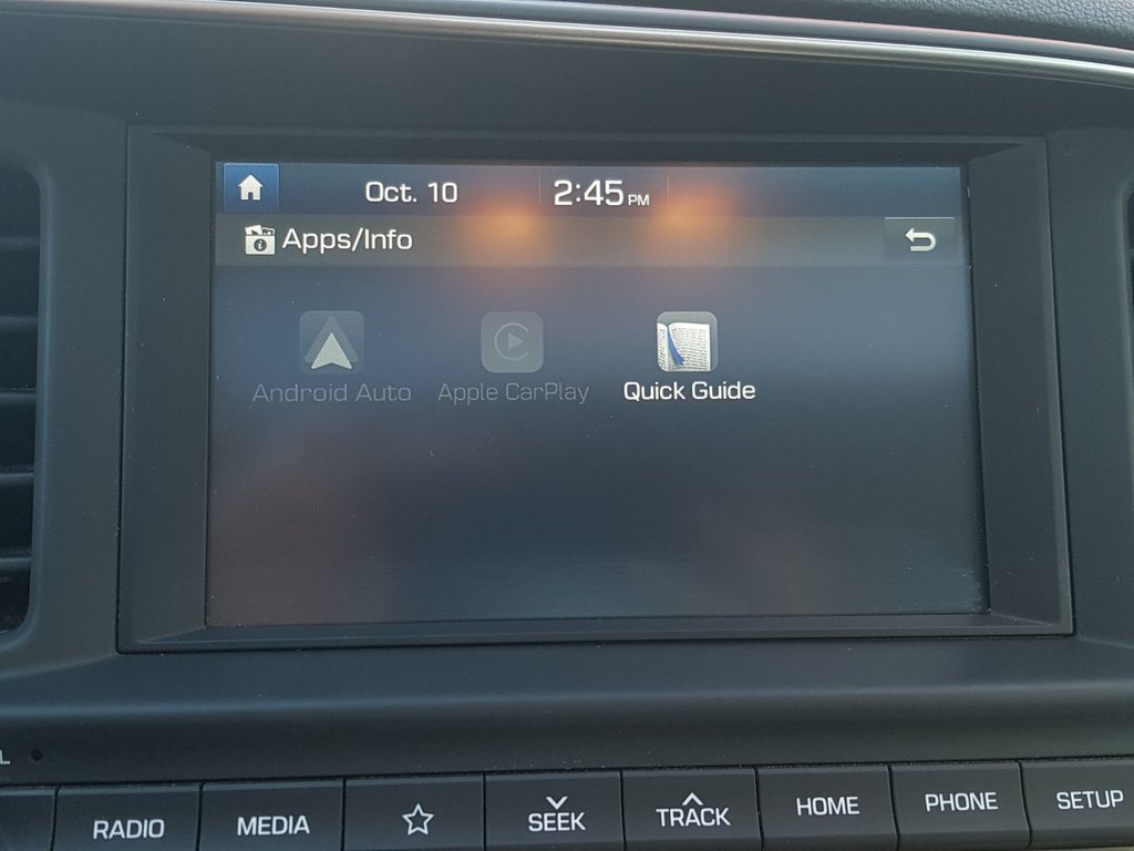 2020 Hyundai Elantra Preferred w/Sun & Safety Package | Roof | Cam in Saint John, New Brunswick - 32 - w1024h768px