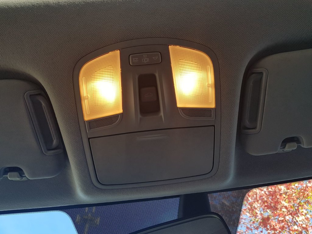 2020 Hyundai Elantra Preferred w/Sun & Safety Package | Roof | Cam in Saint John, New Brunswick - 42 - w1024h768px