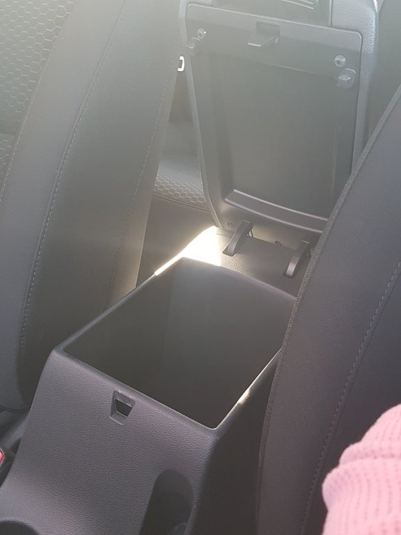 2020 Hyundai Elantra Preferred w/Sun & Safety Package | Roof | Cam in Saint John, New Brunswick - 38 - w1024h768px