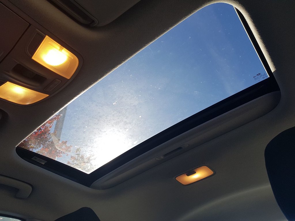 2020 Hyundai Elantra Preferred w/Sun & Safety Package | Roof | Cam in Saint John, New Brunswick - 44 - w1024h768px