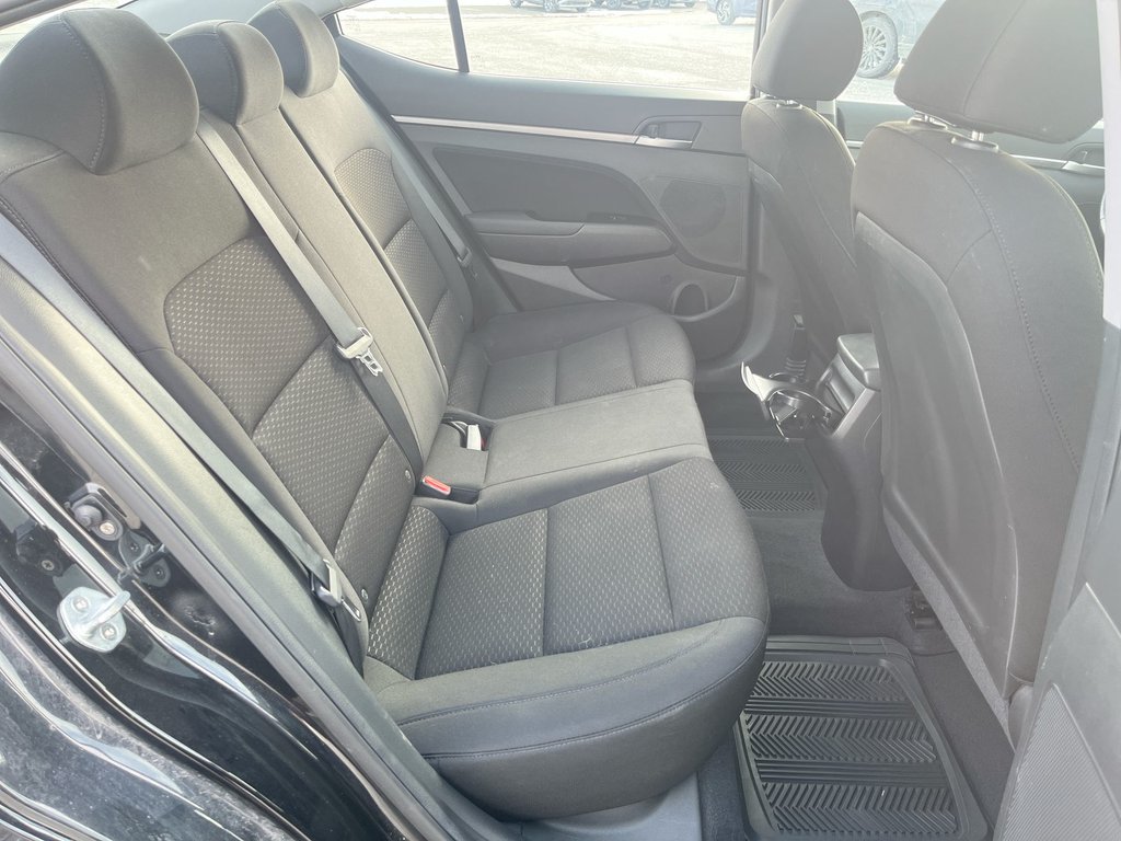 2020 Hyundai Elantra Preferred w/Sun & Safety Package in Saint John, New Brunswick - 36 - w1024h768px
